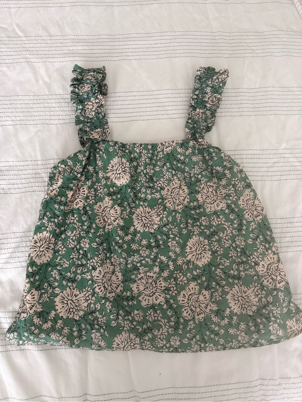Evereve Green Floral Ruffle Strap Tank Top